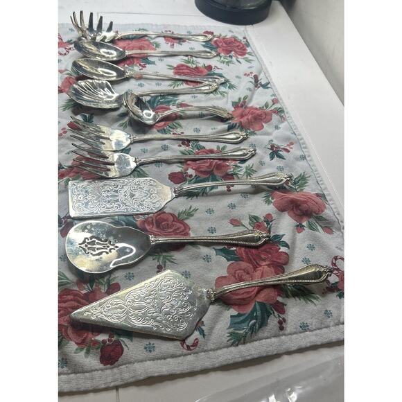 Vintage International Silver Co Silver Plated 11 PC Serving Set - Picture 2 of 7